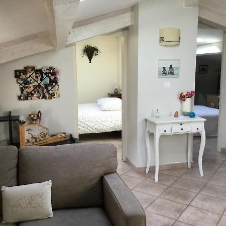 Bed and Breakfast Les Lauriers Camps-la-Source Exteriér fotografie
